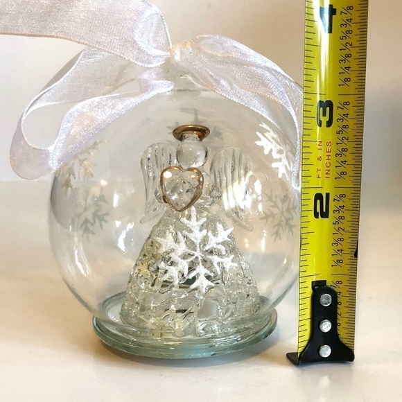Vintage light up Glass Christmas ornament - Picture 4 of 4